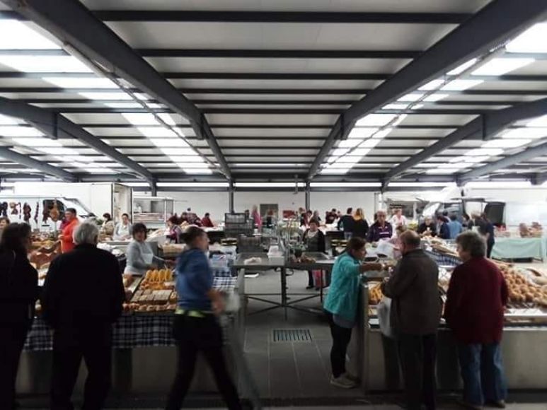 Feira da Palha&ccedil;a reabre a 12 de maio